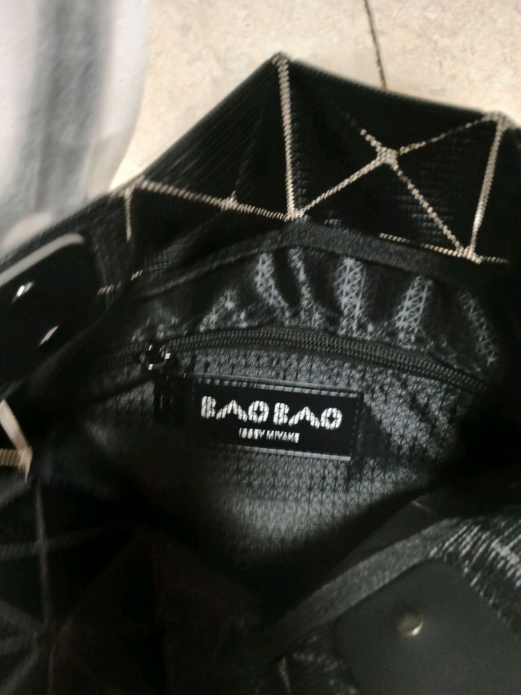 바오바오 이세이 미야케 토드백.(기하학 패턴 토트백) 이미지