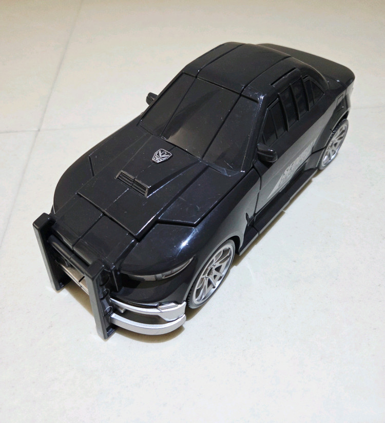 헬로카봇 스왓X&에이스레스큐&오토소닉&비트런&버디가드&라이캅스&메디언트 7종 일괄 판매합니다. 이미지