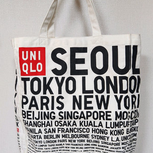 UNIQLO 유니클로 시티 레터링 에코백, 캔버스백 40x40 이미지