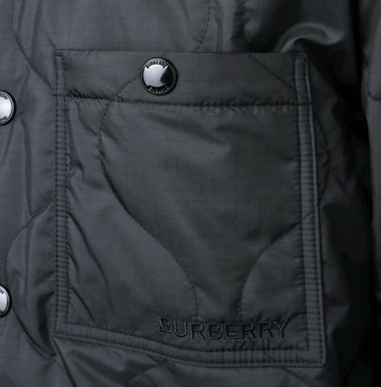 버버리 리버시블 체온조절 퀼팅 자켓 8049139 새상품급 이미지