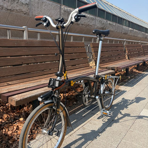 브롬톤 블랙라커 C라인 2022년식 이미지