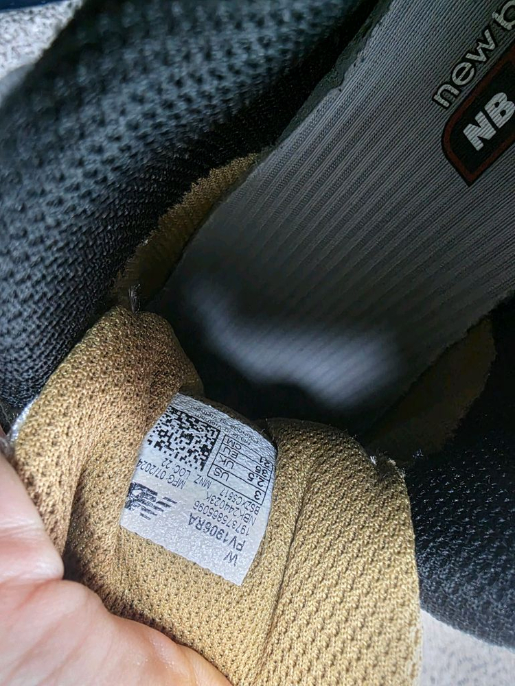 뉴발란스1906운동화 이미지