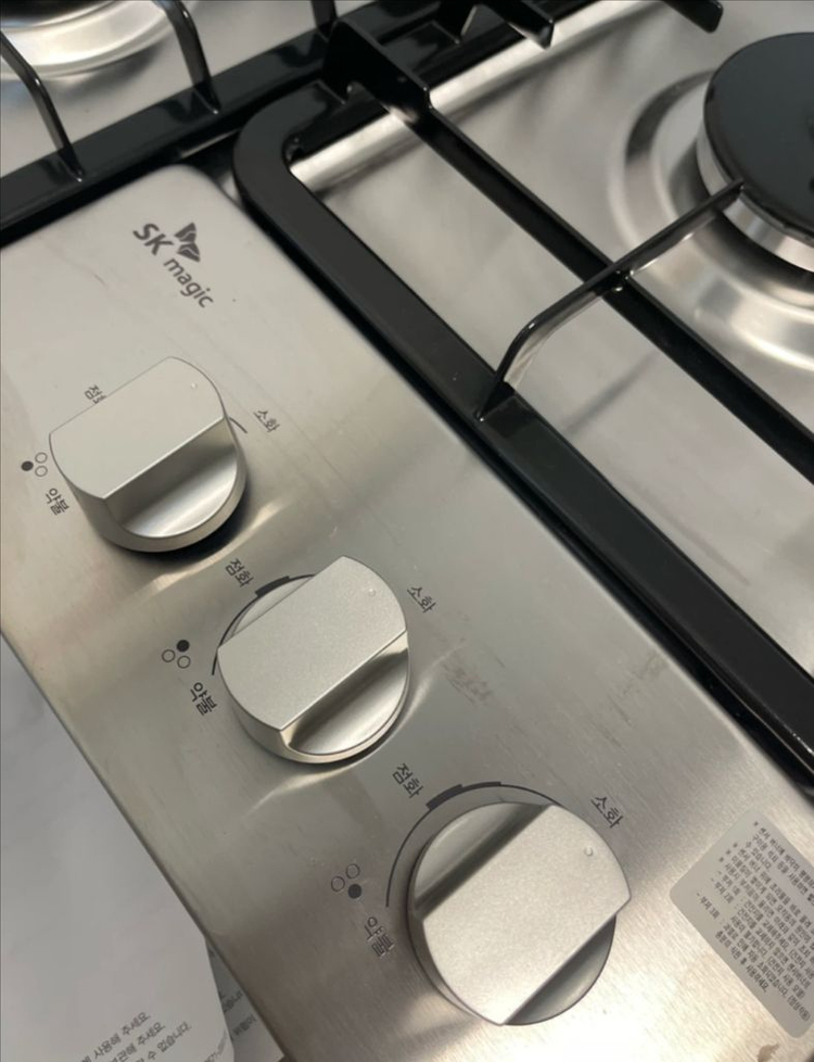 (새제품)SK매직 3구 가스레인지 GRA-B36F1A 팝니다 이미지