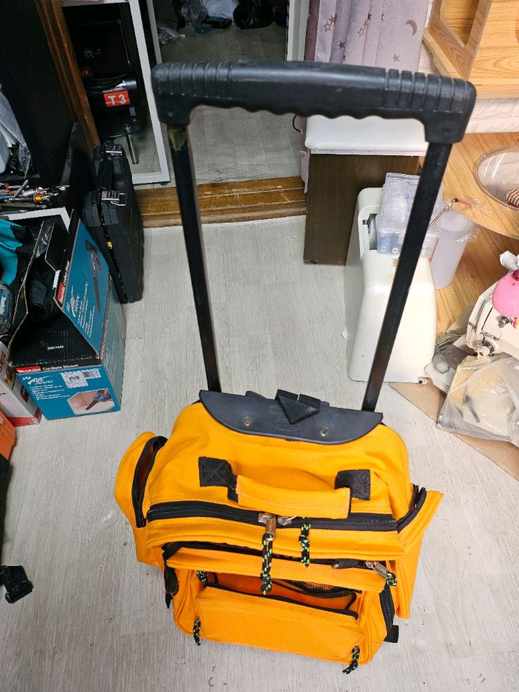 올림피아 캐리어 백팩 이미지