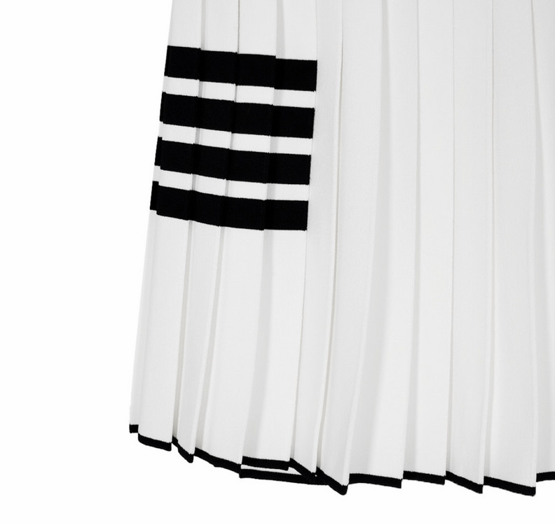 [36] 톰브라운 4바 플리츠 미니 스커트 치마 화이트 이미지