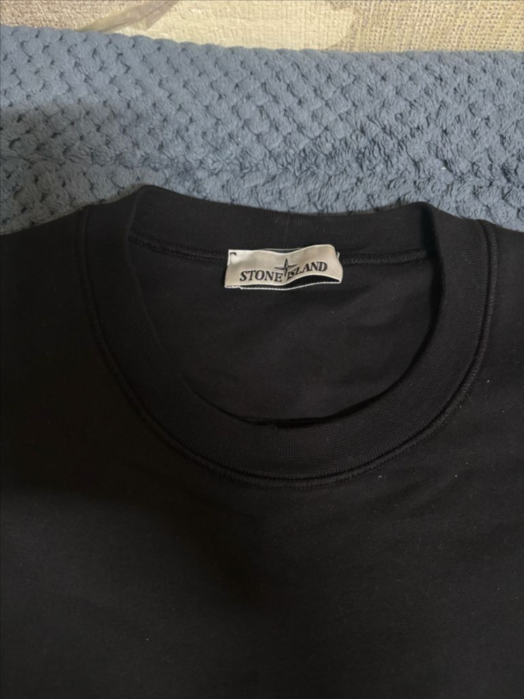 25ss 스톤아일랜드 맨투맨 xxl 이미지