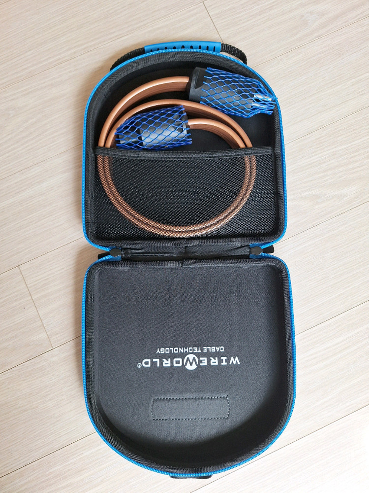 와이어월드 일렉트라10 파워케이블 이미지