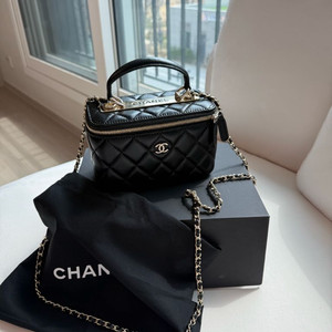 샤넬 베니티백 (새상품) 이미지