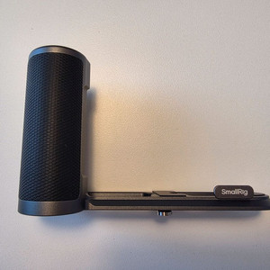 스몰리그 4568 라이카Q3 L쉐이프 그립 팝니다. 이미지