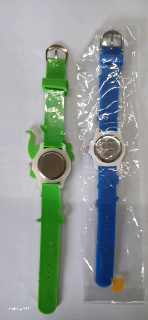 공룡 캐릭터 손목시계 일괄 이미지