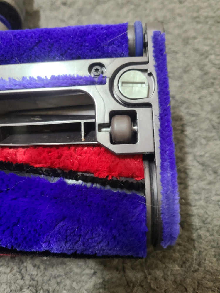 다이슨 무선청소기 V7 V8 V10용 소프트롤러 모터헤드 (분해세척완료) 이미지