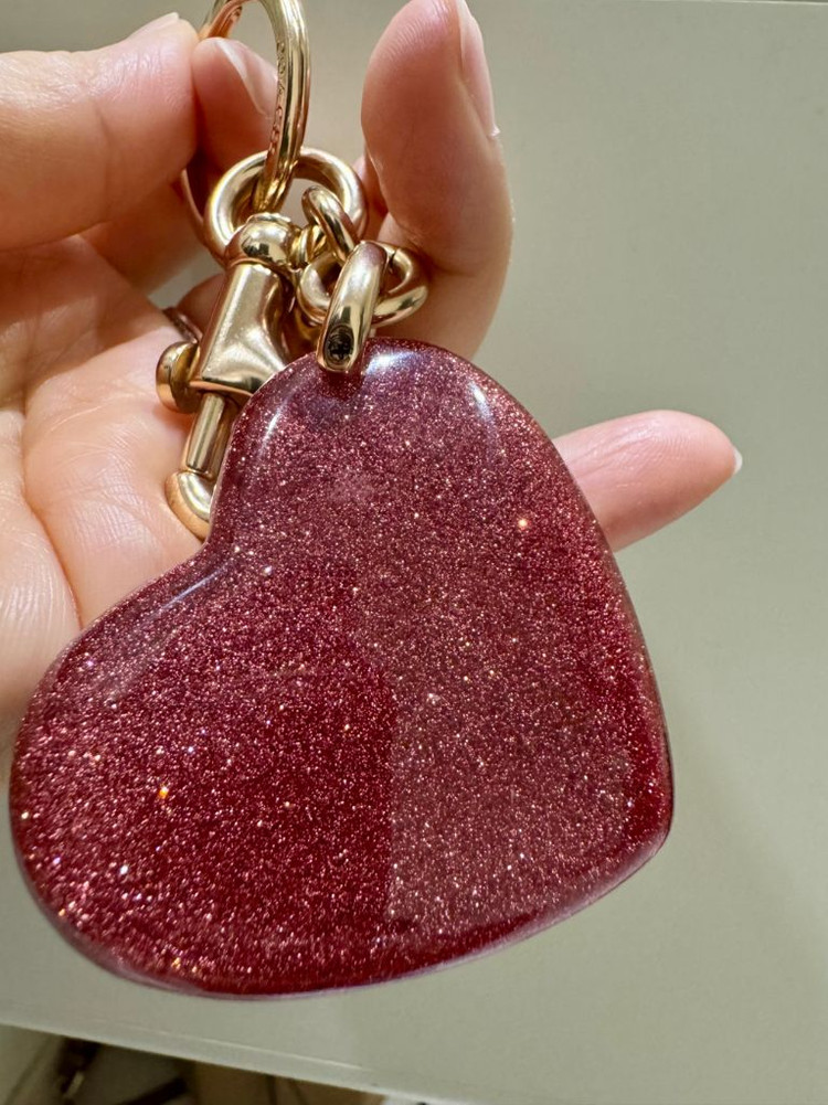 코치 하트 키링 택포 이미지