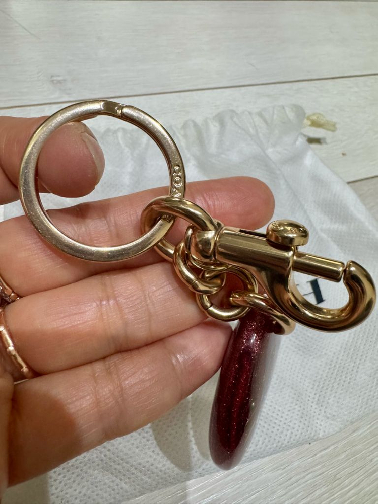 코치 하트 키링 택포 이미지