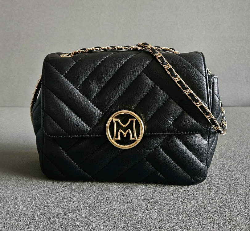 메트로시티 체인크로스백 퀼팅 엠보 숄더백 이미지