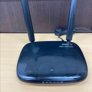 KT GiGA WiFi home KM06-704H 유무선 공유기 이미지