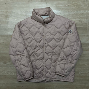 몽클레어 여성 구스다운 퀼팅 와펜 경량패딩 점퍼 [라이트 핑크] 0사이즈 이미지