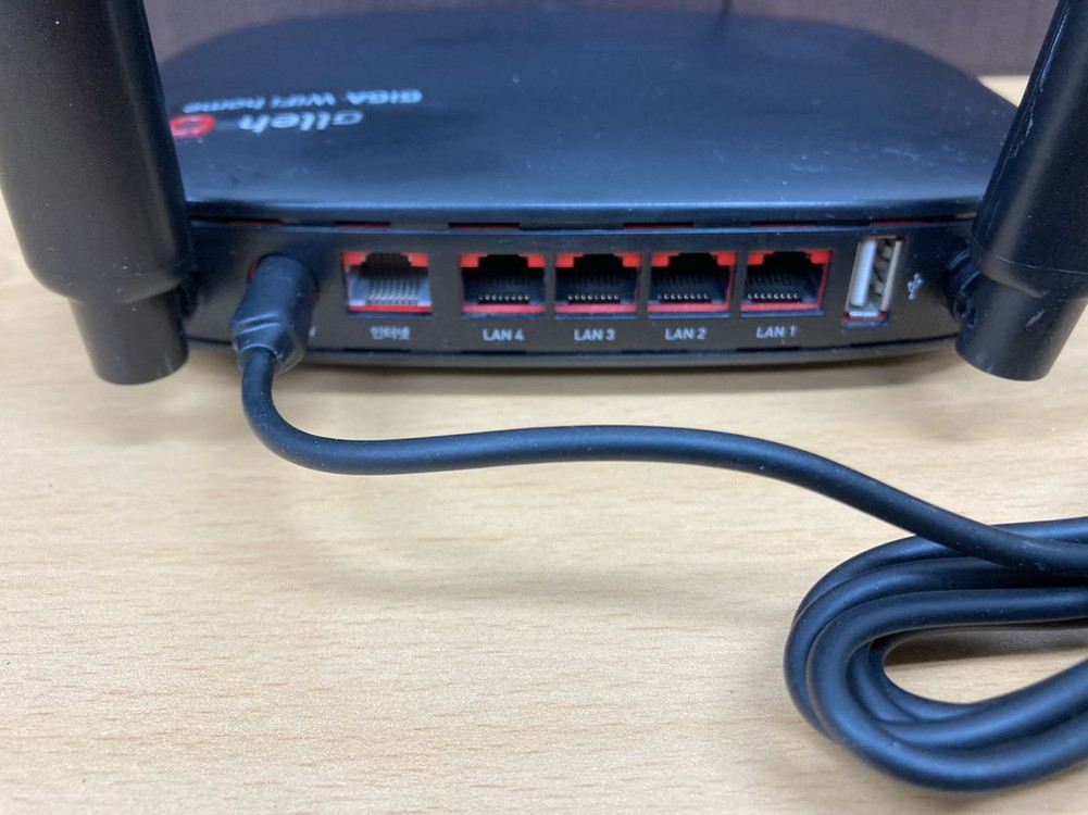 KT GiGA WiFi home KM06-506H 유무선 공유기 이미지