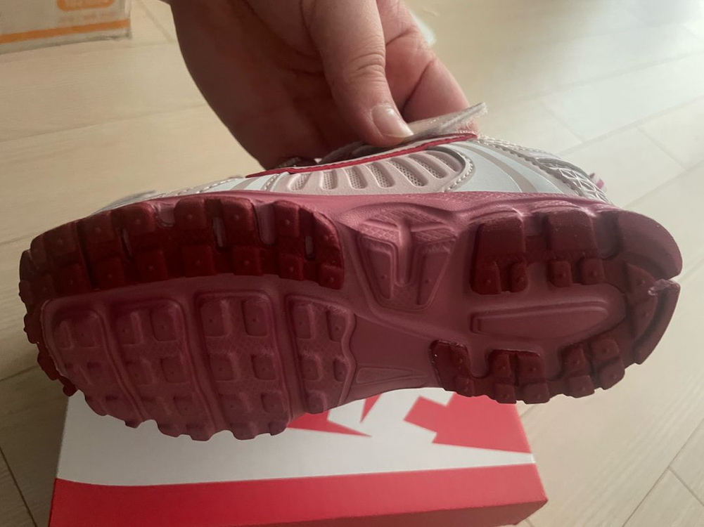 (새상품) 나이키 보메로 키즈 핑크 운동화 160 이미지