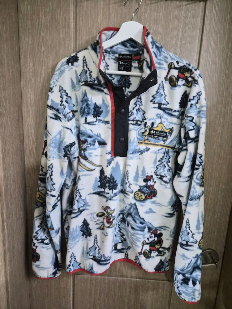 Columbia 컬럼비아 디즈니100주년기념 한정판 반집업 S 남여공용(크게나와서 남성 95까지 착용가능) 이미지