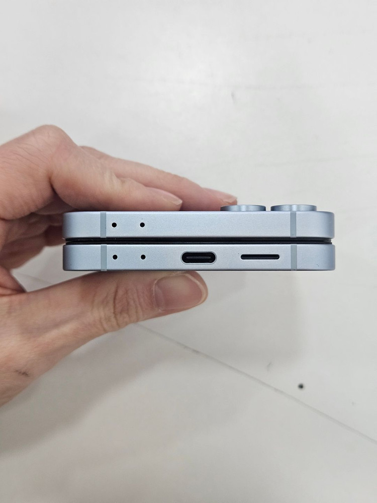 갤럭시Z플립6 256GB 블루 이미지