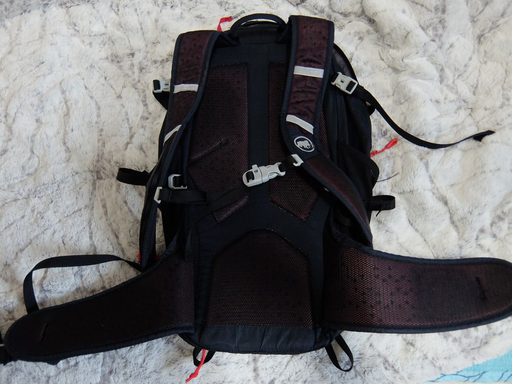 마무트 배낭 이미지