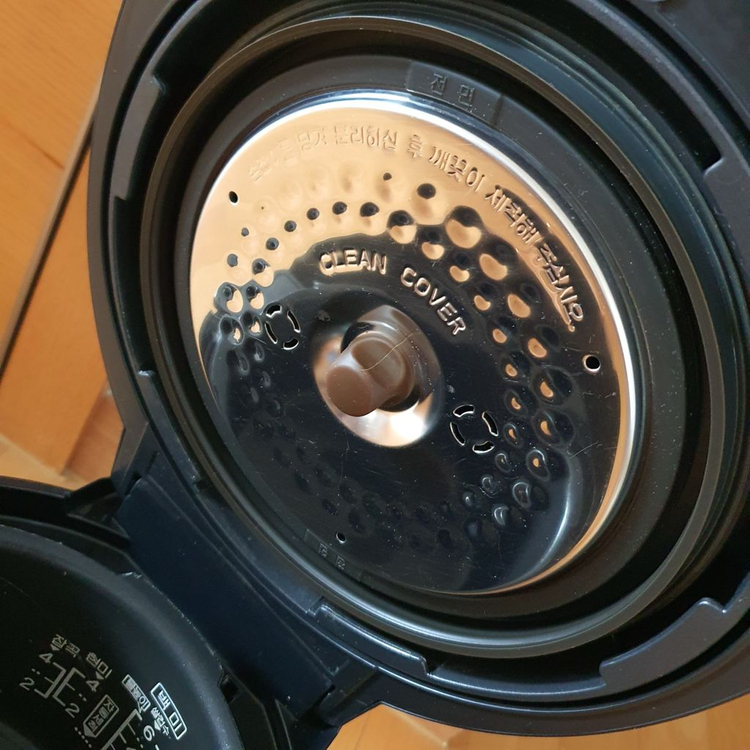 쿠첸 전기 보온 압력 밥솥 CJS-FA0603V 압력밥 이미지