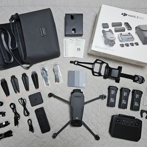 dji 매빅3프로(Mavic3Pro) RC PRO 콤보 양도해요. 이미지