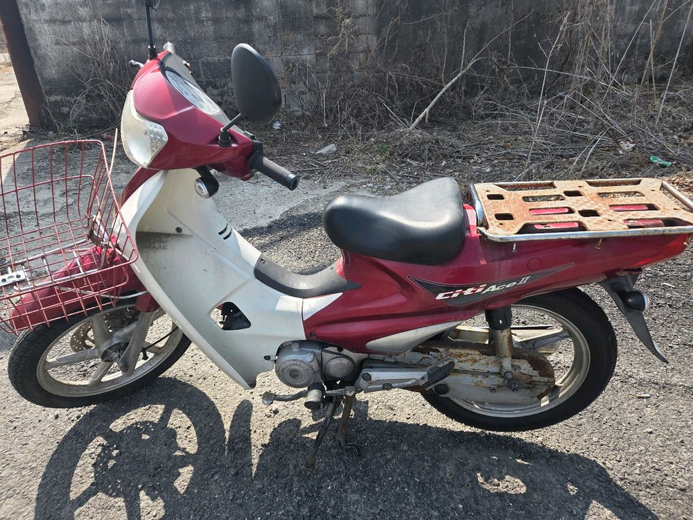 시티에이스110 오토바이 이미지