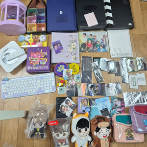 방탄 굿즈,포카, 인형 (일괄 판매) 이미지