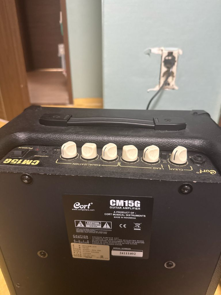 입문용 일렉기타 스윙 s100 sp + 콜트 앰프 cm15g 이미지