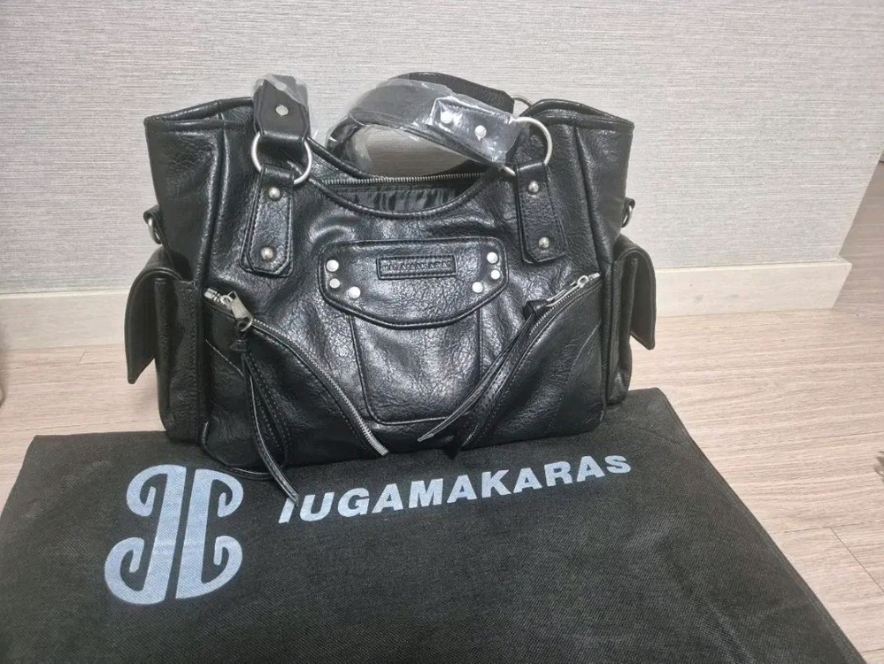 이우가마카라스 스터드 레더 숄더백 새상품 이미지