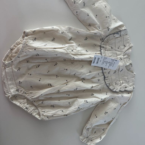 슈슈앤크라 18m 바디수트 새상품 이미지