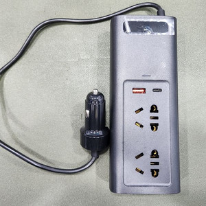 베이스어스 150W 파워 인버터 DC 12V to AC 220V + USB-A 1ea, C Type 1ea 미사용 이미지