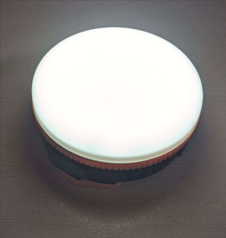 충전식 LED 랜턴 이미지