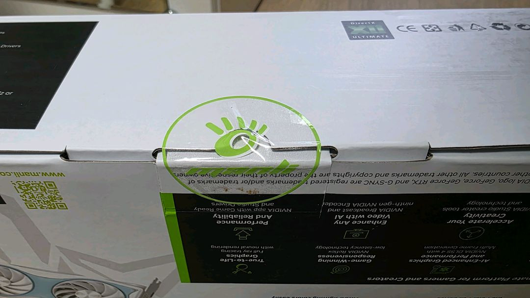 만리 화이트 RTX 5060 Ti 8GB 그래픽카드 이미지