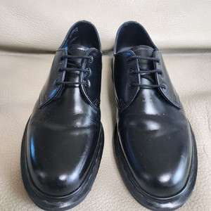 (270)닥터마틴 이미지