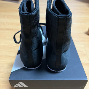 아디다스 box hog2 복싱화 이미지