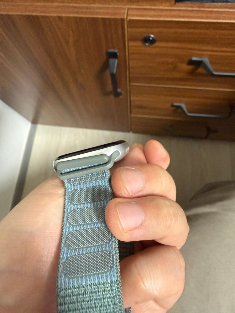 애플워치 42mm GPS 실버 + 나일론 밴드 이미지