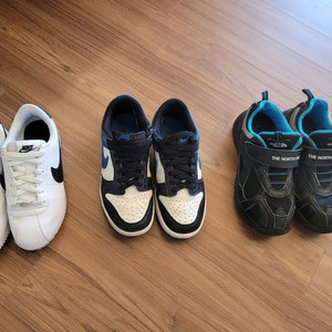 나이키 코르테즈, 나이키덩크 & 노스페이스 키즈 이미지