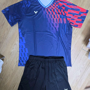 빅터(Victor) 운동복 배드민턴 탁구복 탁구 유니폼 상하의 한벌 판매 이미지