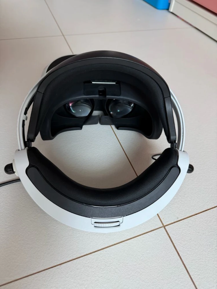 게임 콘솔 프로 + VR 헤드셋 세트 이미지