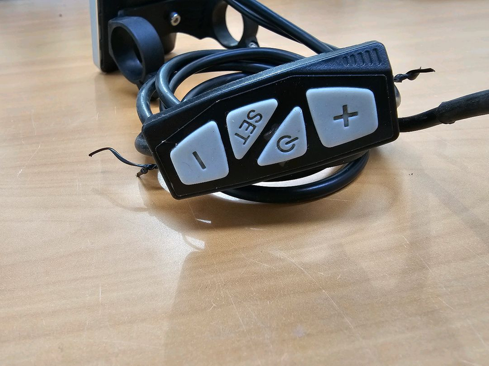 알톤 유니크S 전기자전거 디스플레이 컨트롤러 이미지