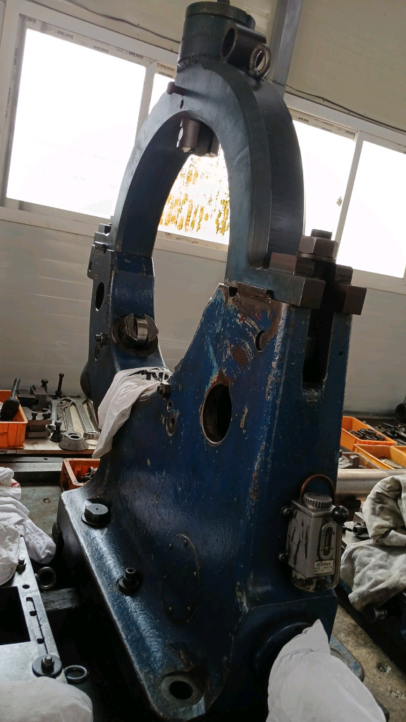 범용선반 이나 nc선반 1500파이 스코다 방진구 판매합니다. 이미지