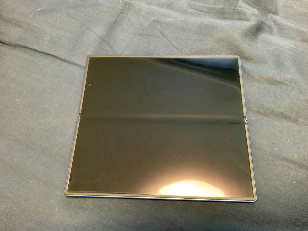 갤럭시 z폴드7 256기가 직거래 희망 이미지