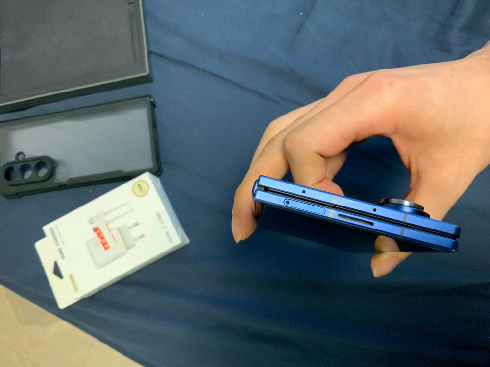 갤럭시 z폴드7 256기가 직거래 희망 이미지