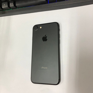 아이폰7 128GB 매트블랙 AA급 중고폰 배터리92% 인스타 사진폰 카메라폰 레트로감성 135857 이미지