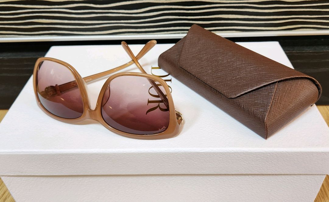 살바토레 페라가모 SF748SK 선글라스 이미지