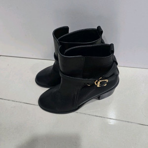 지젤슈즈 가죽 앵글부츠230 미사용 이미지