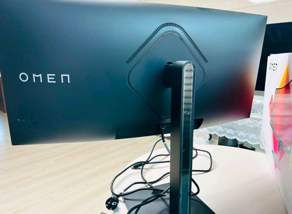 커브드 모니터 HP OMEN 34C 34 WQHD 165hz 이미지