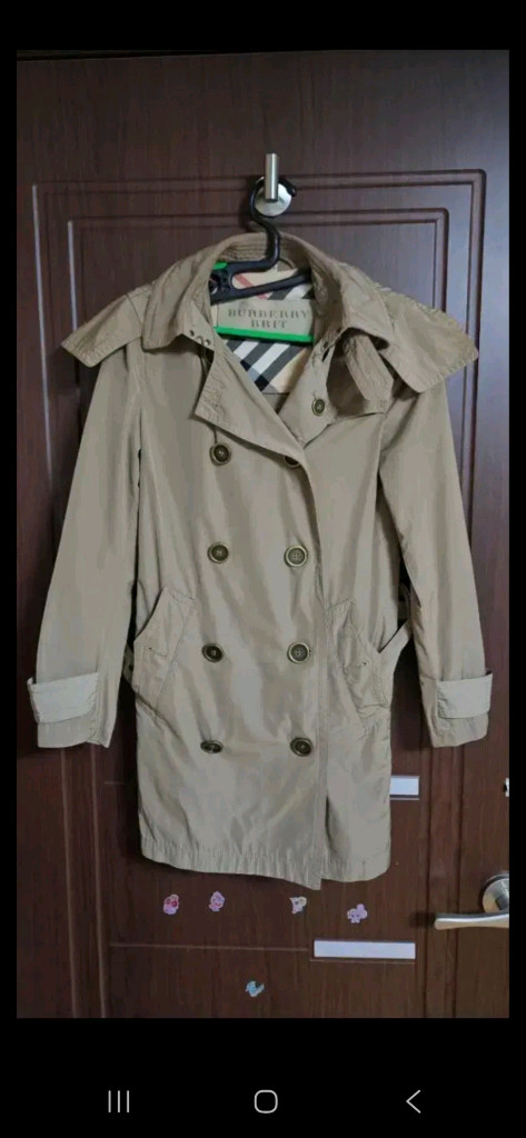 정품,최상급)버버리 후드(탈부착) 트렌치 코트, 베이지색, 사이즈 55 이미지